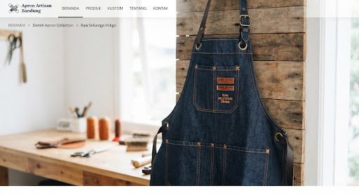 Heavy-Duty Denim Apron — Raw Indigo